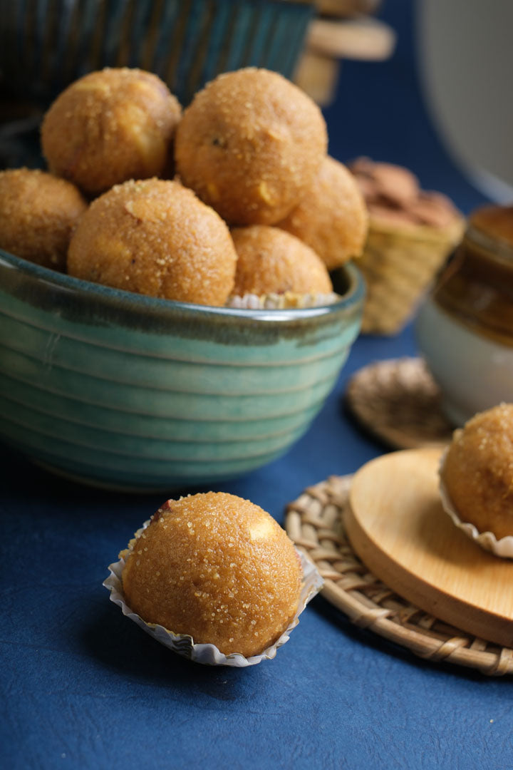 Besan Laddu