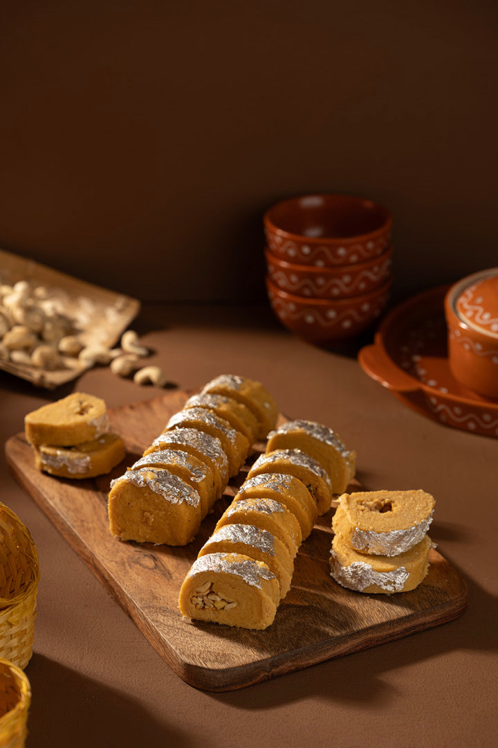 Ghee Roti Roll Soan Ghee Roll – Pothgaal Sweets
